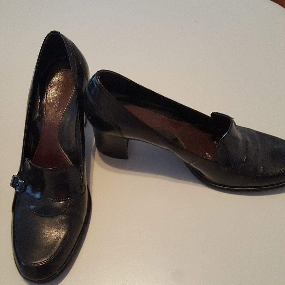 Nine West
